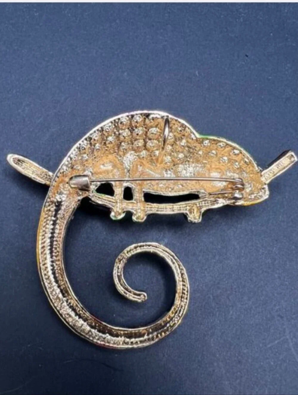 CHAMELEON NWT RHINESTONE BROOCH NWT - Picture 2 of 3